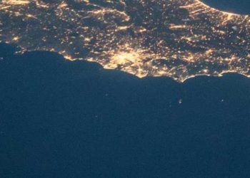 The world is moving towards a 100% renewable energy