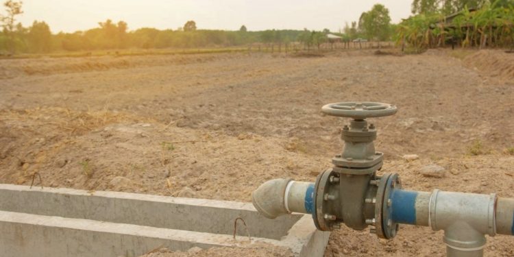 UFS in partnership to design ground-water monitoring network for Central Karoo 18 UFS in partnership to design ground-water monitoring network for Central Karoo