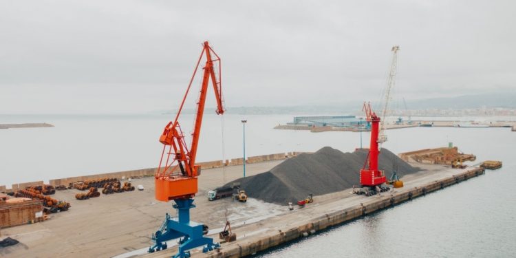 Stellenbosch law academic calls for tougher laws to protect water from mining pollution