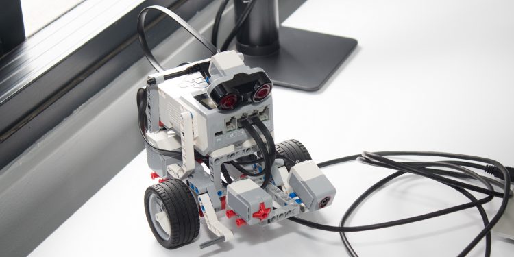 SA’S FIRST FUTURISTIC TEACHER TRAINING LABS LAUNCHED AT MANCOSA SCHOOL OF EDUCATION