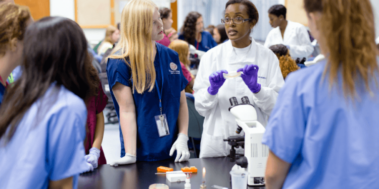 Women taking the lead in technopreneurship 18 Women taking the lead in technopreneurship