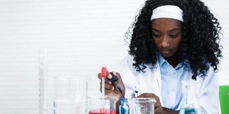 Expert study highlights necessity of female STEM scientists in Africa