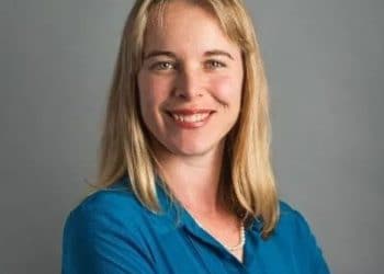 Promoting a net zero carbon home by using recyclable materials