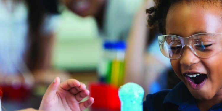 Promoting STEM education via 3D interactive and virtual science lab simulations 18 Promoting STEM education via 3D interactive and virtual science lab simulations