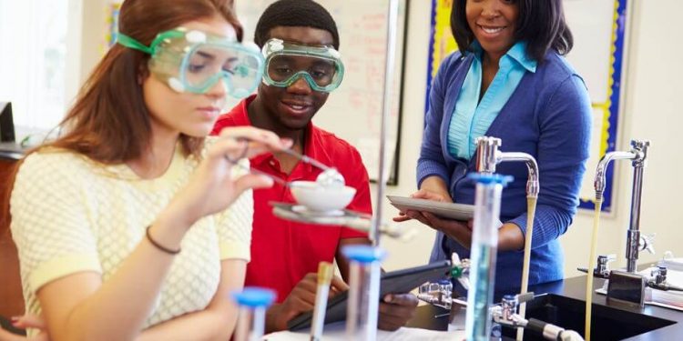 STEM education at school - an answer to SA’s scholastic problems