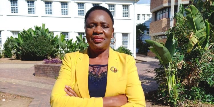 Dr Zhou supporting green technologies