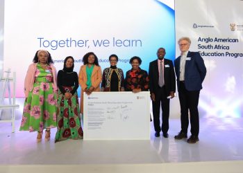 Anglo American extends its education programme in South Africa – doubling its investment to over R1 billion
