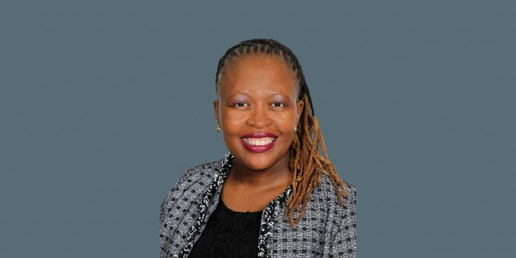 <strong>Women could hold the future of coin collecting in their hands</strong> 18 Women could hold the future of coin collecting in their hands