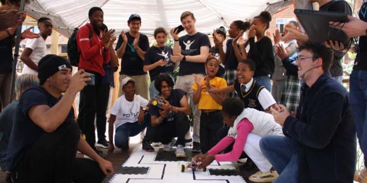 Leading sa university teaching youth how to construct robots