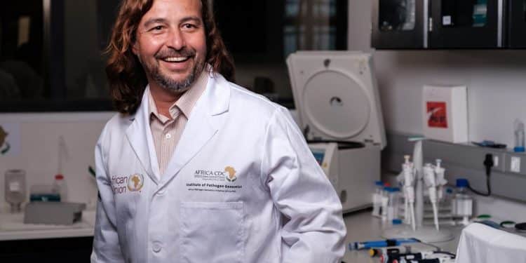 Two top scientists receive prestigious German award for the Covid-19 variant