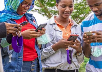 School leavers searching for Tourism Careers on the Internet