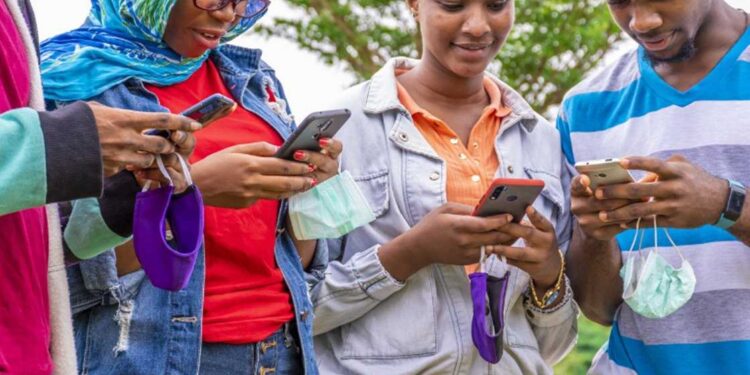 School leavers searching for Tourism Careers on the Internet