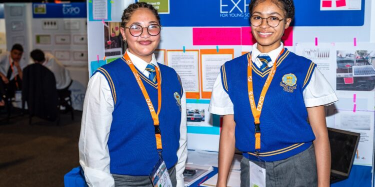 Riverlea young scientists awarded for water conservation research at Eskom Expo